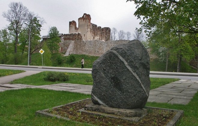 Memorial Stone to Semigallians fled from Dobele image