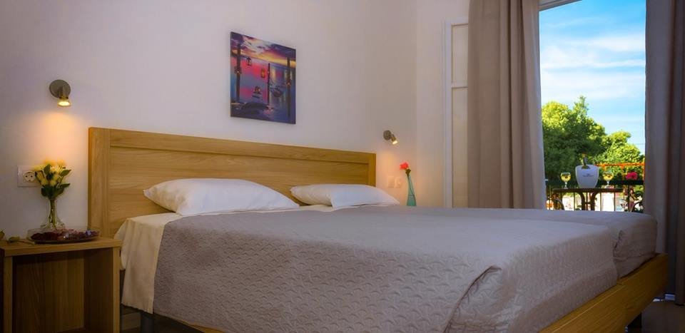 Yianetta Hotel Apartments Rooms: Pictures & Reviews - Tripadvisor