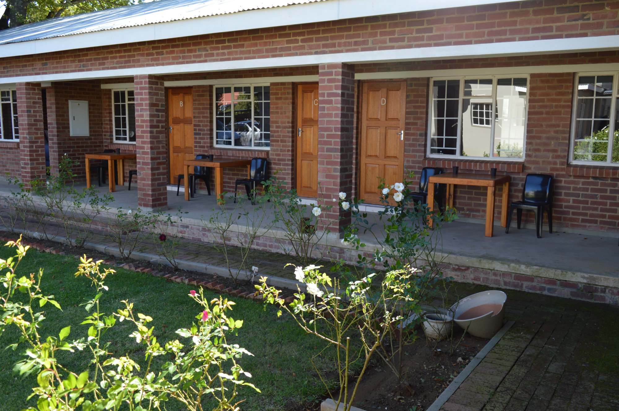 VILLAGE LODGE HARRISMITH - Updated 2022 Prices (South Africa)