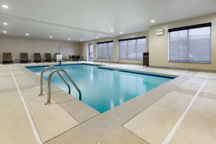 Hyatt Place Blacksburg / University Pool: Pictures & Reviews - Tripadvisor