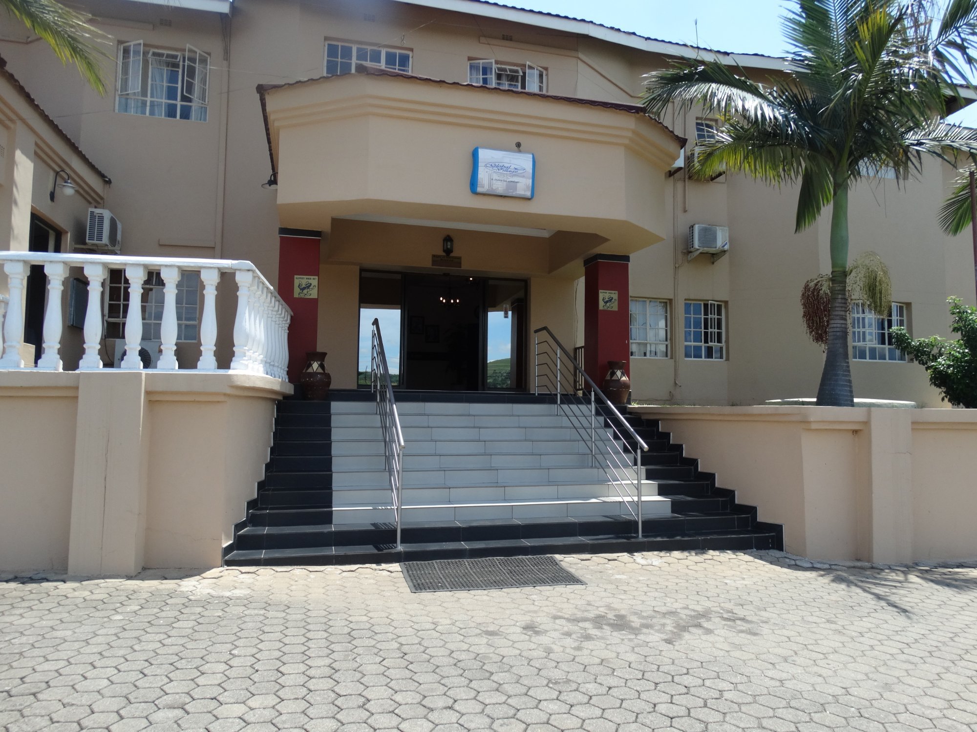 GLOBAL VILLAGE GUESTHOUSE - Prices & Guest House Reviews (Eswatini ...