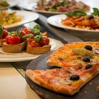 Heerlijk dunne pizzabodem