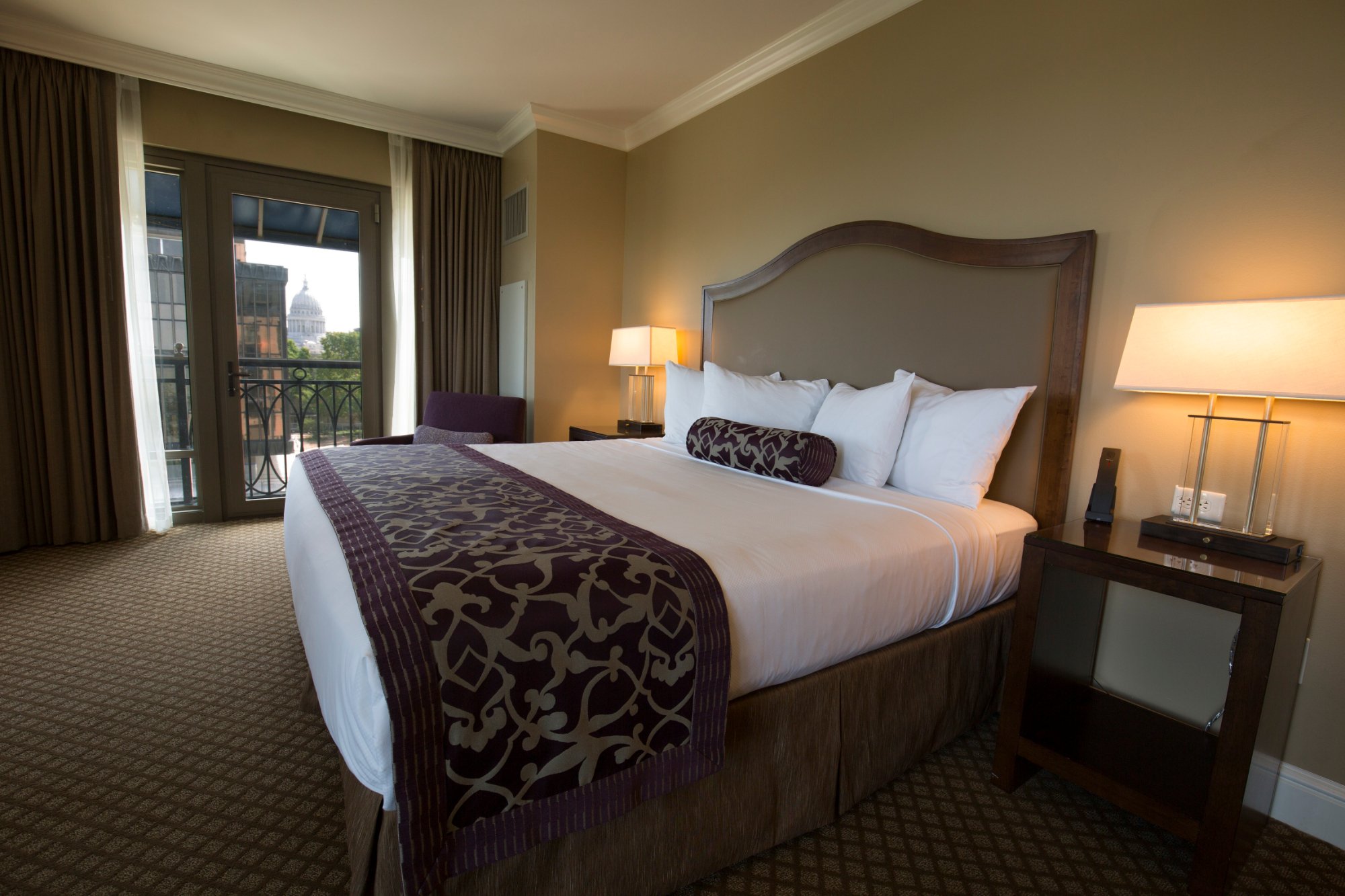 THE EDGEWATER HOTEL Updated 2024 Prices Reviews Madison WI   The Edgewater King 