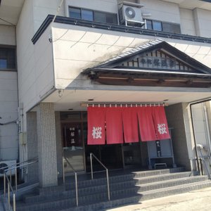 駐車場に面しています