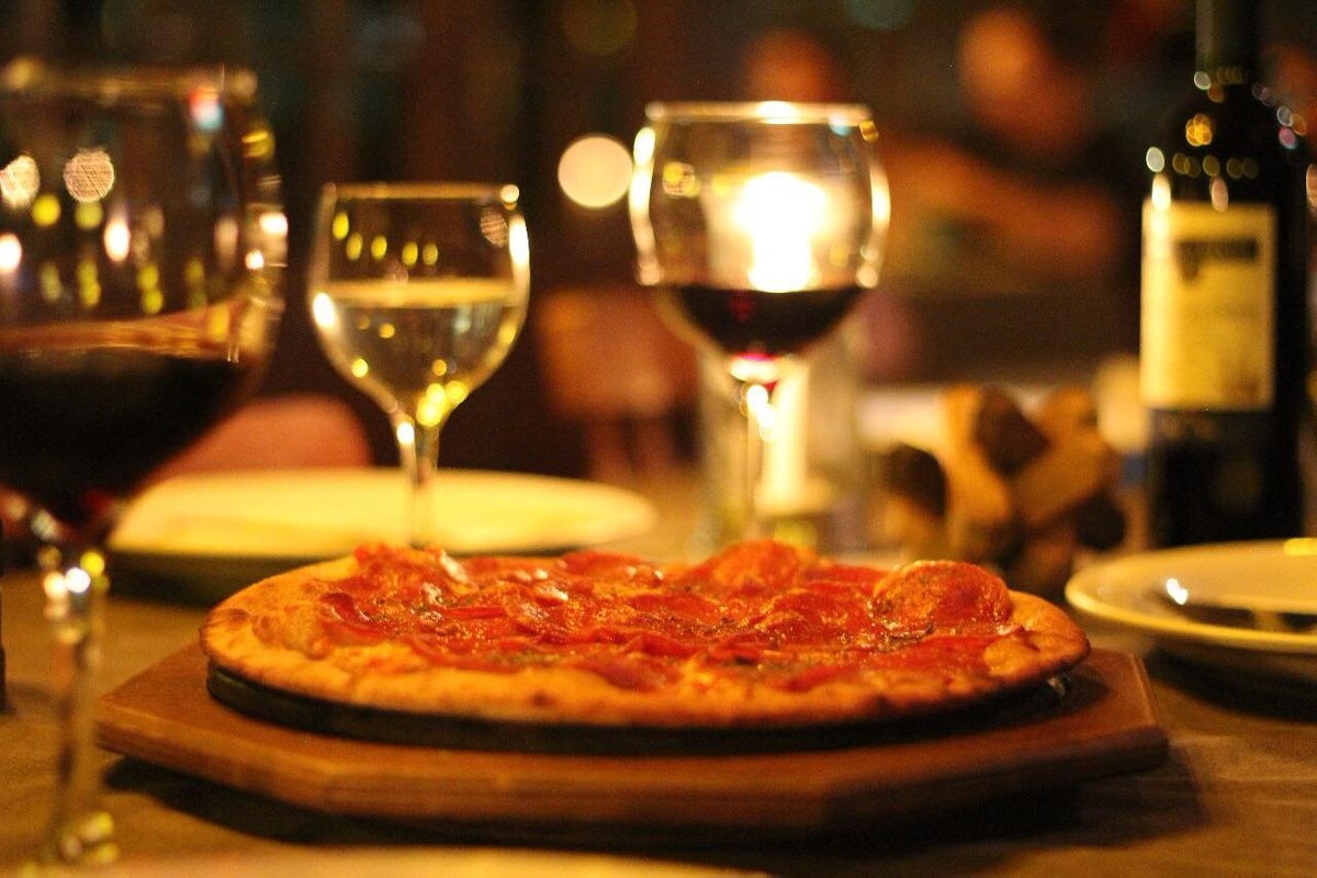 PIZZARIA NAVE MAE, Florianopolis - Restaurant Reviews, Photos & Phone  Number - Tripadvisor