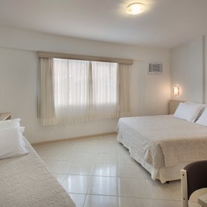 Apartamento luxo casal + 01 cama.
