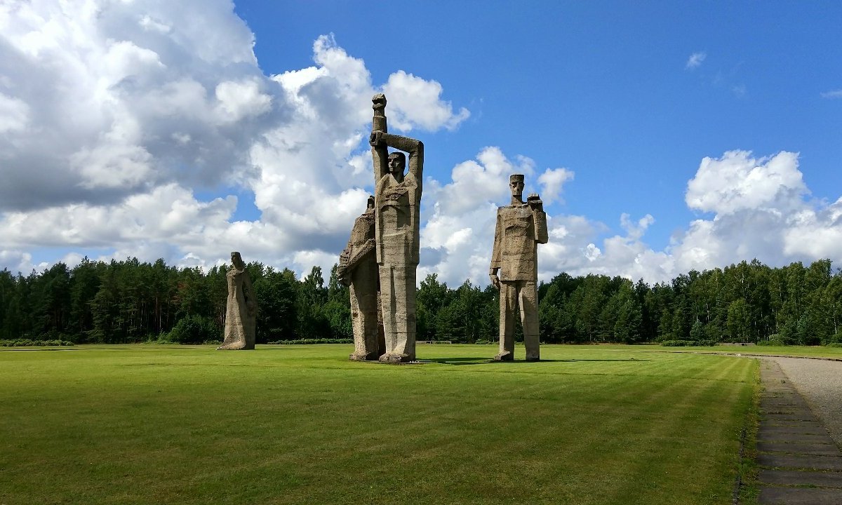 Salaspils Memorial Ensemble - Alles wat u moet weten VOORDAT je gaat ...