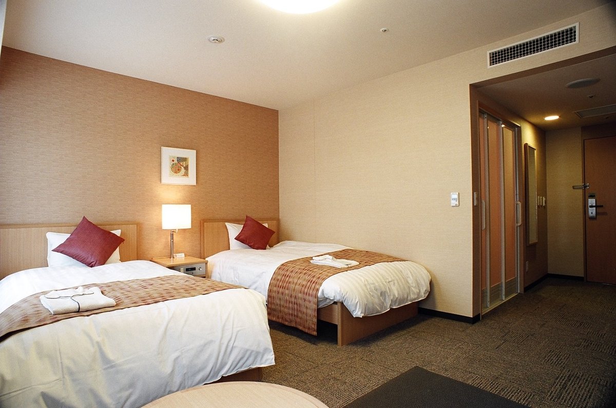 Daiwa Roynet Hotel Akita Rooms: Pictures & Reviews - Tripadvisor