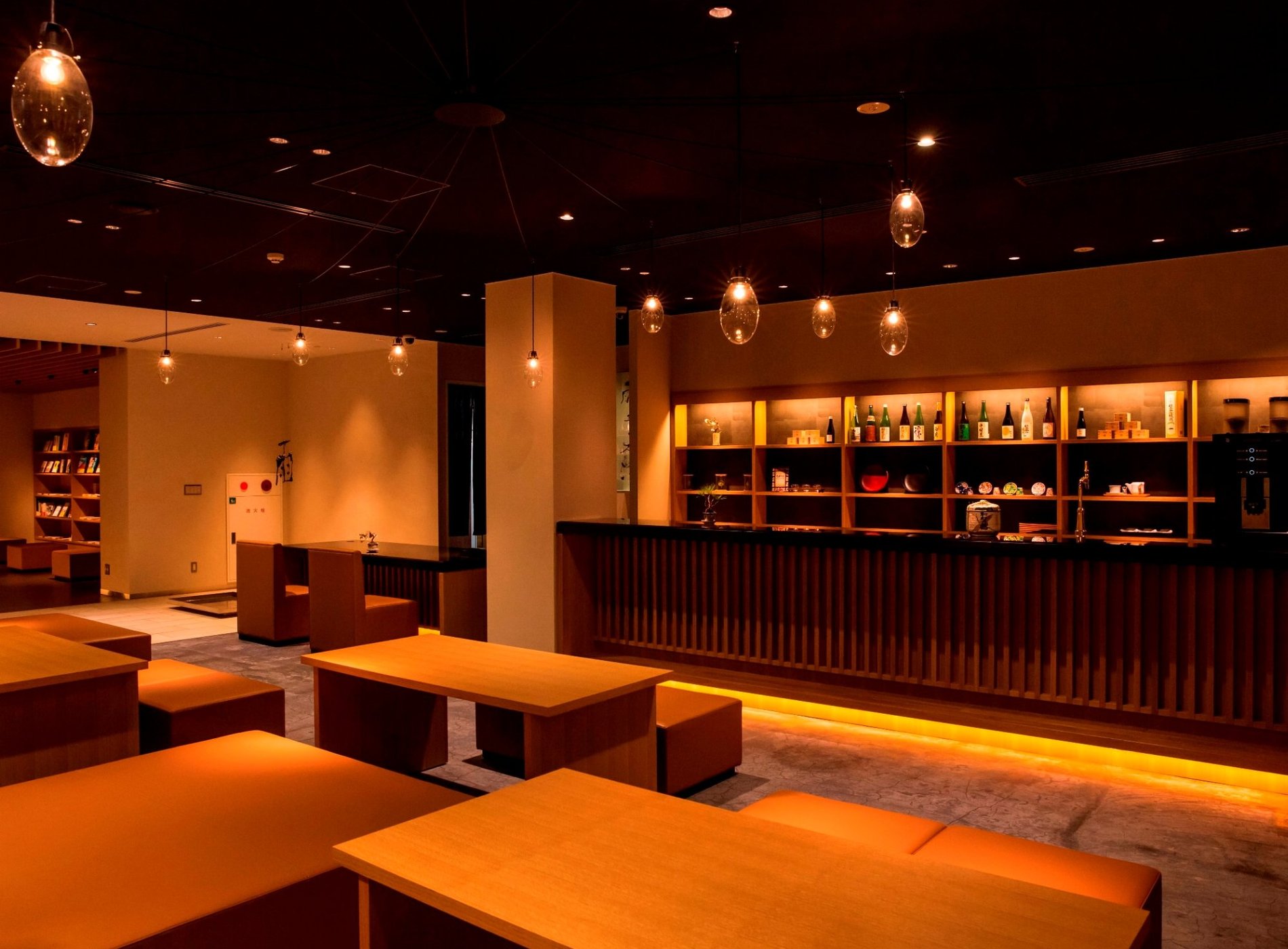 Uan Kanazawa by null