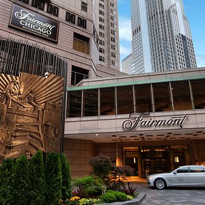 Fairmont Chicago Millennium Park in Chicago, image may contain: City, Urban, Office Building, Hotel