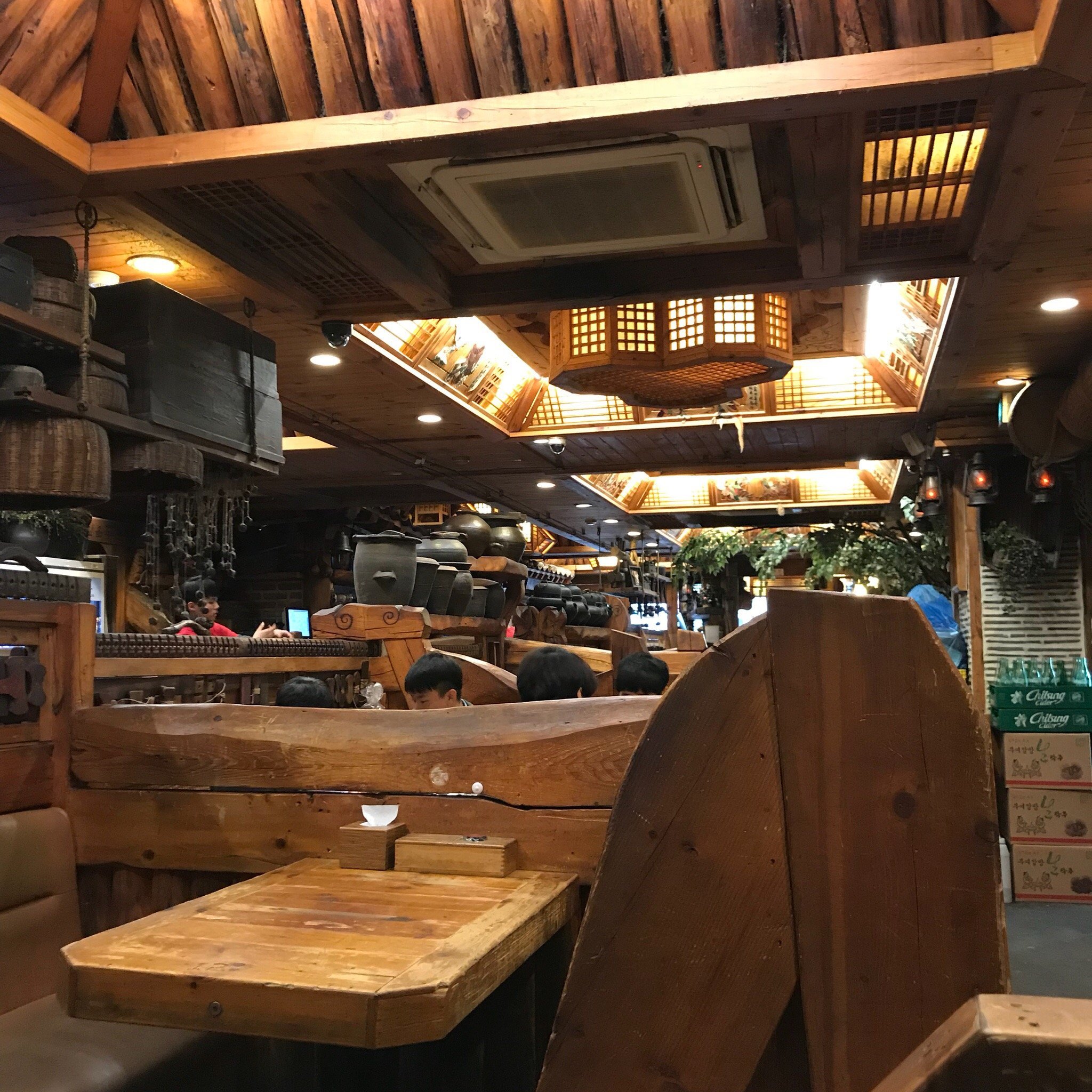 PUMATI FOLK BAR, Seoul - Jung-gu - Restaurant Reviews & Photos - Tripadvisor