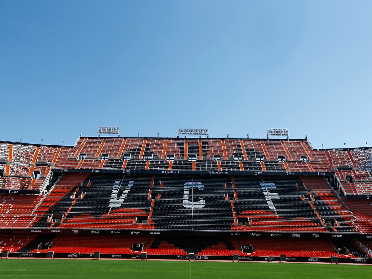 tour of valencia football stadium