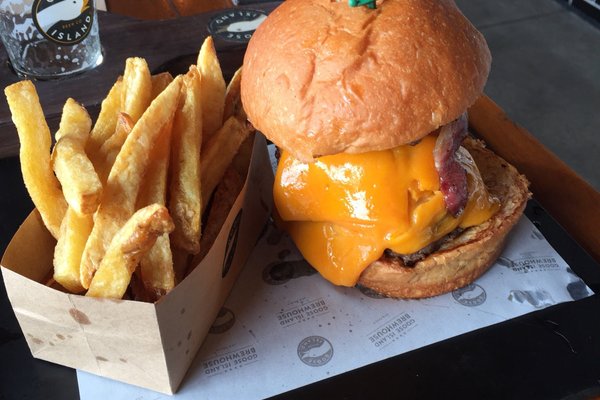 HAMBÚRGUERIA EM SP #hamburger #hamburgueria #comer #ondeiremsp