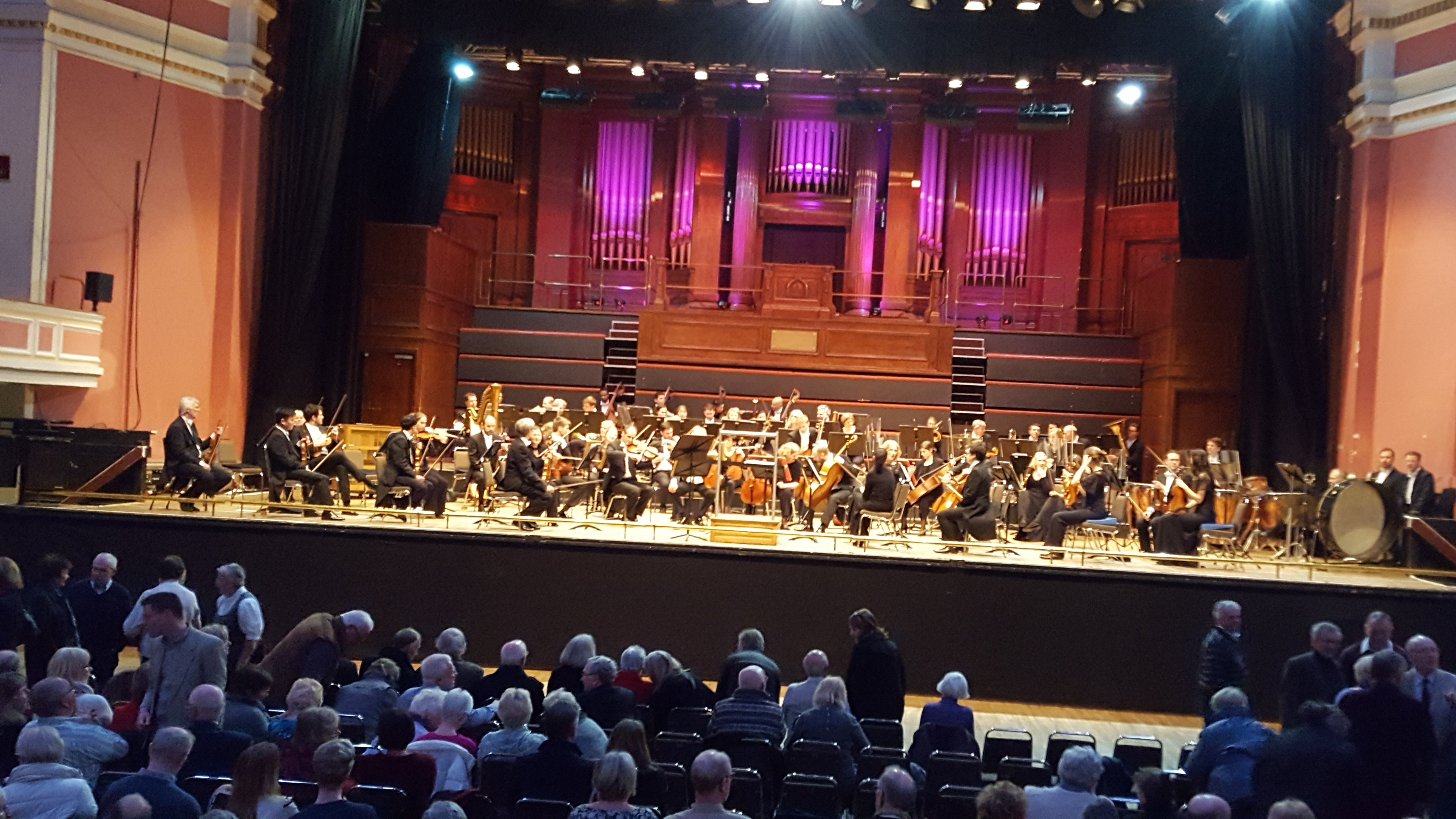 King Georges Hall, Blackburn: лучшие советы перед посещением - Tripadvisor