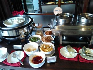 Bersantap