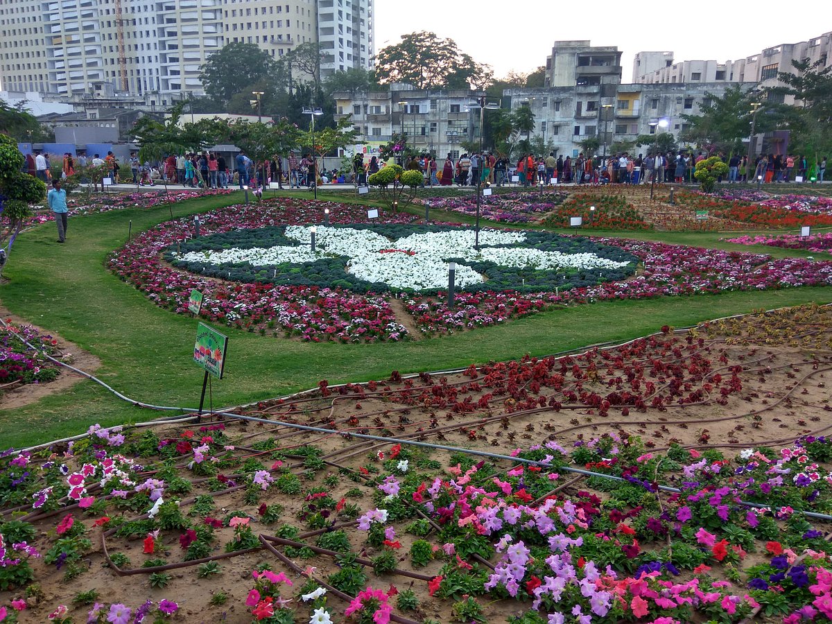 Riverfront Flower Park (Ahmedabad) - All You Need to Know BEFORE ...