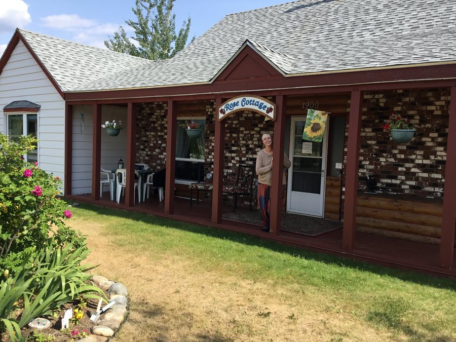 Rose Cottage Bed Breakfast Updated 2020 Prices B B Reviews Valemount British Columbia Tripadvisor
