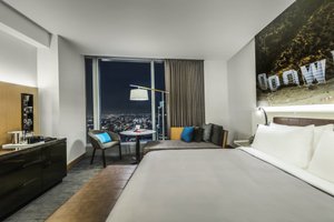 Room & Suite