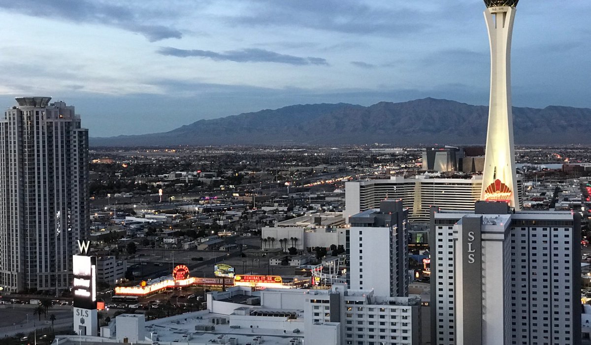 Big Shot ride - Stratosphere Tower - Picture of Las Vegas, Nevada -  Tripadvisor