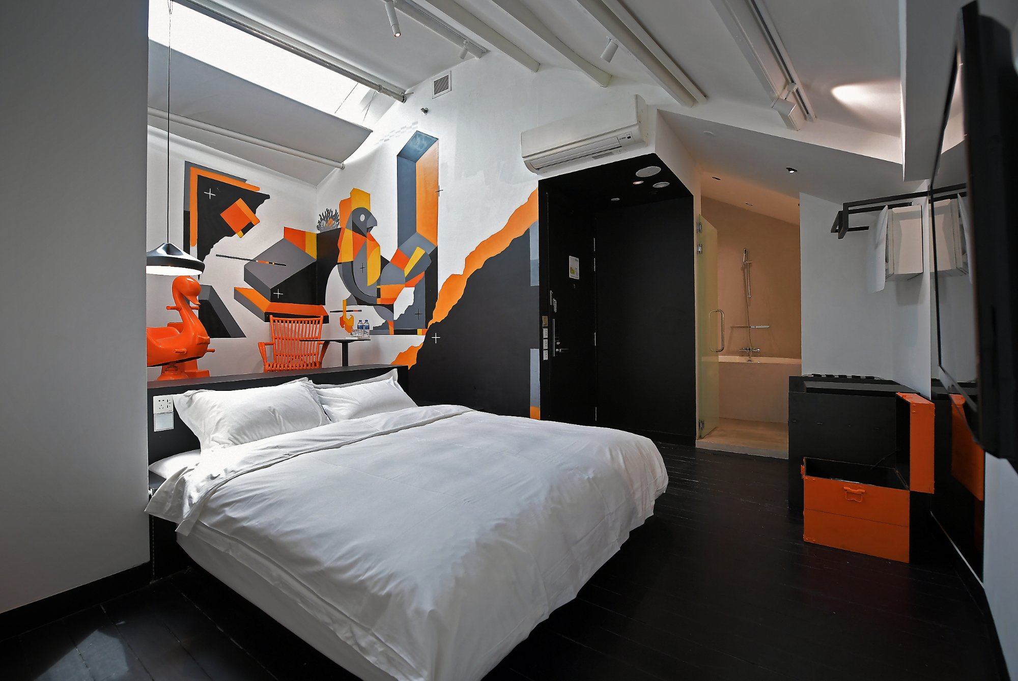 HI HOTEL BUGIS by null