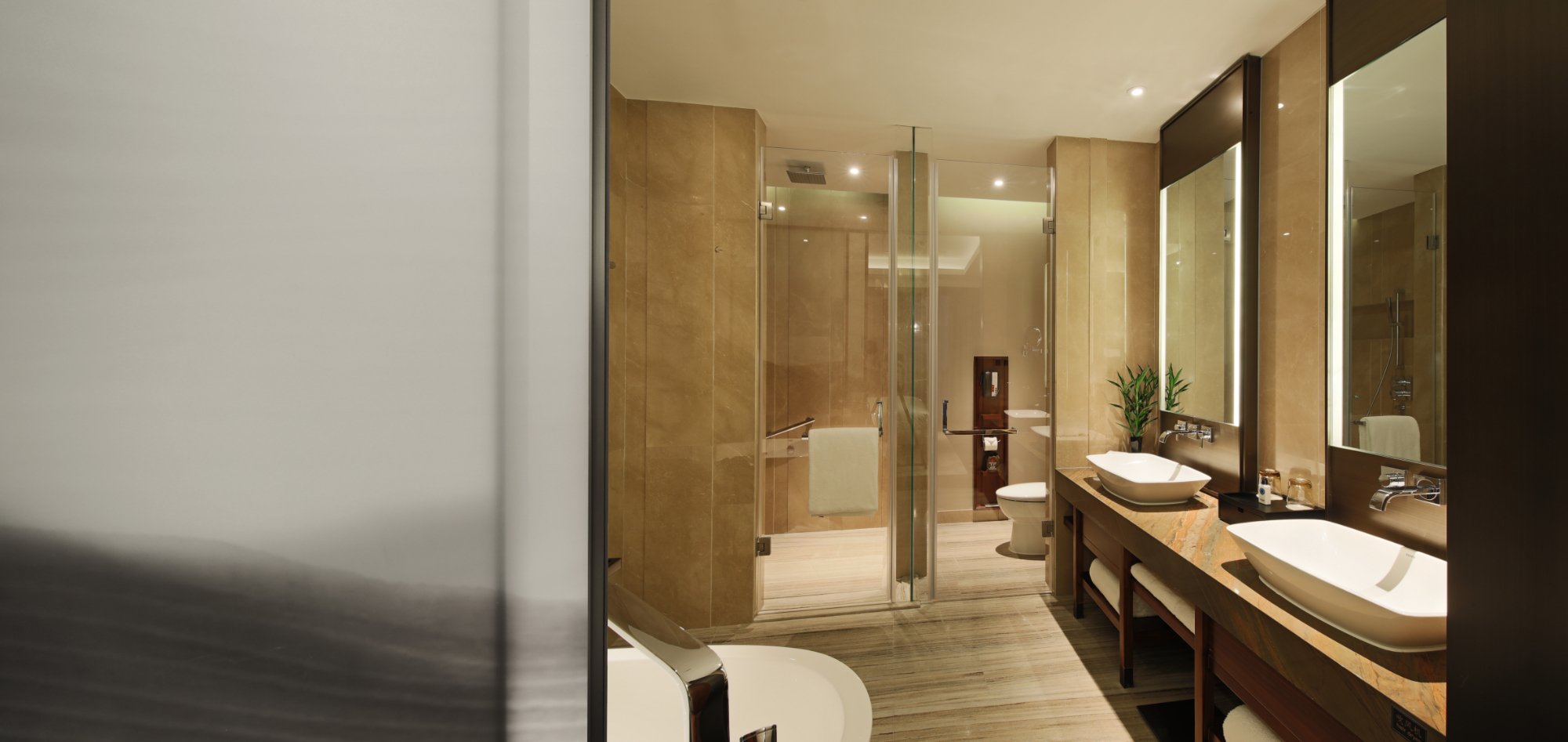 Hotel photo 60 of HUALUXE Hotels and Resorts Wuxi Taihu, an IHG hotel.