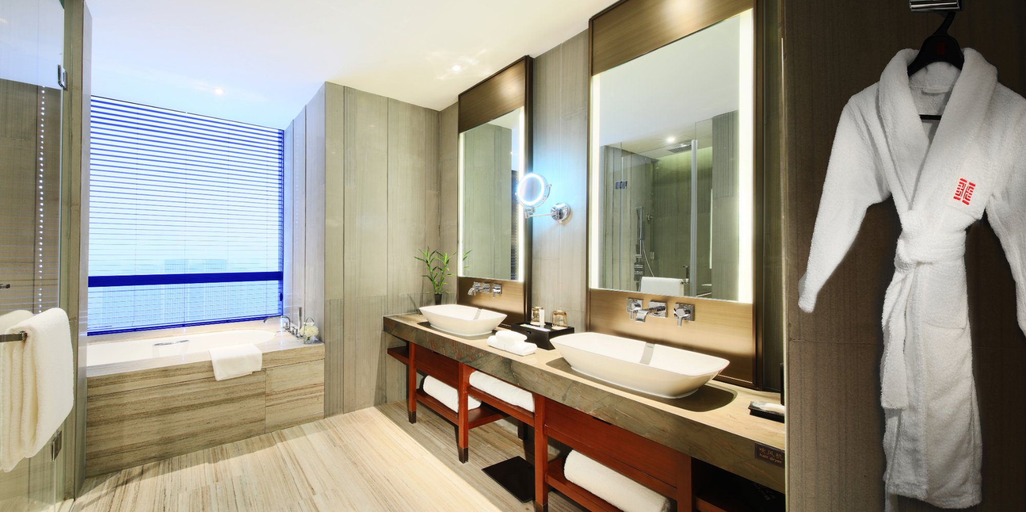 Hotel photo 73 of HUALUXE Hotels and Resorts Wuxi Taihu, an IHG hotel.