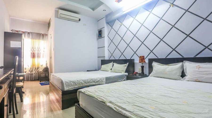 Phòng 4 người với phòng tắm