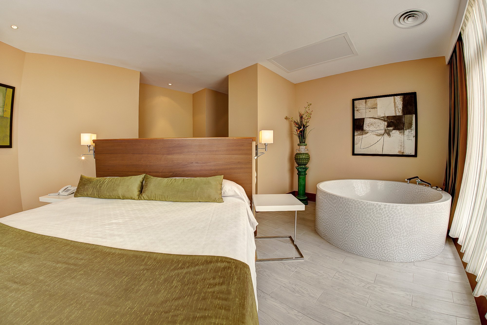 Hotel photo 18 of Bull Astoria.