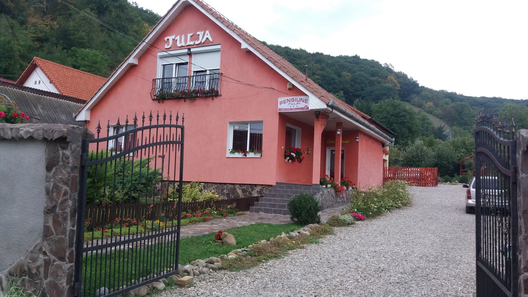 HOUSE OF JULIA - Prices & Guest House Reviews (Sighisoara, Romania)