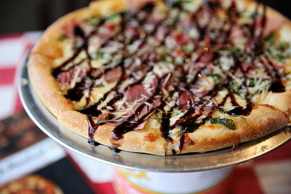 Huntsville area's hottest pizza joint is worth the drive 