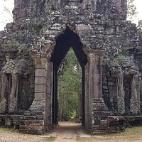 Gate of the Dead