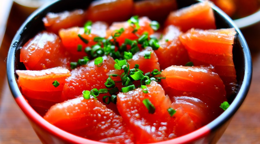マグロの漬け丼