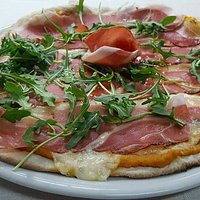 Pizza de autor ibérica