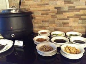 Bersantap