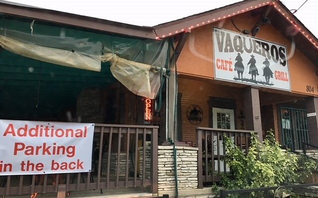 Los Vaqueros Cafe & Grill