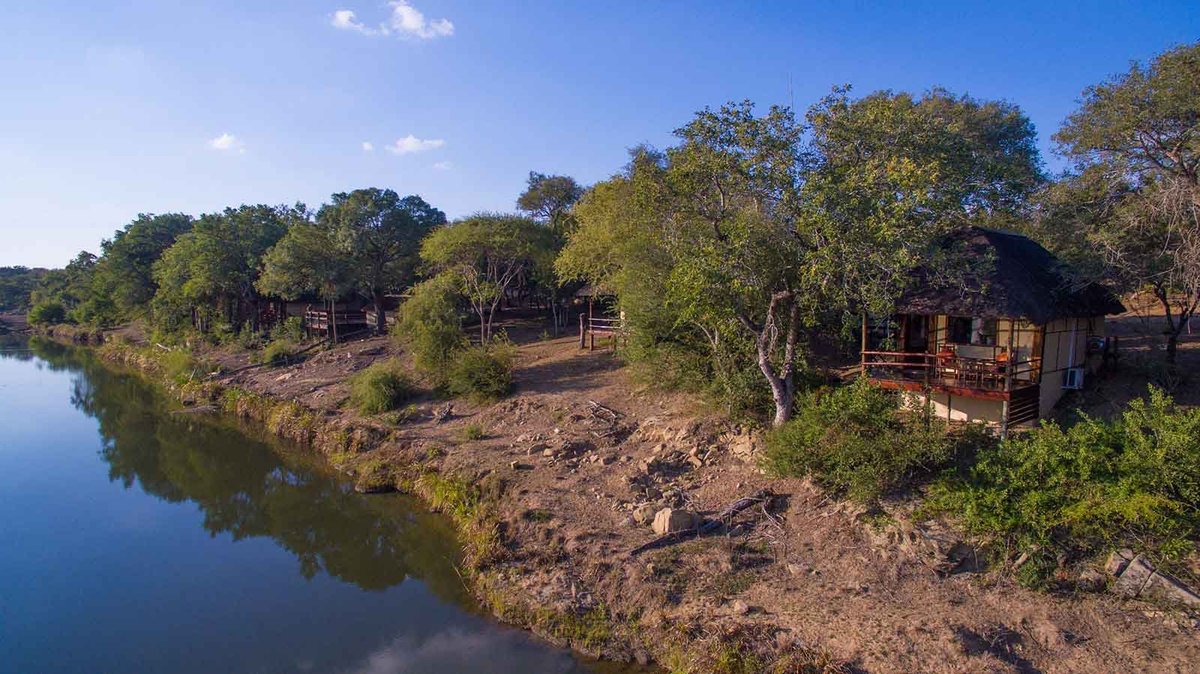 Klaserie River Safari Lodge Bar or Lounge: Pictures & Reviews - Tripadvisor