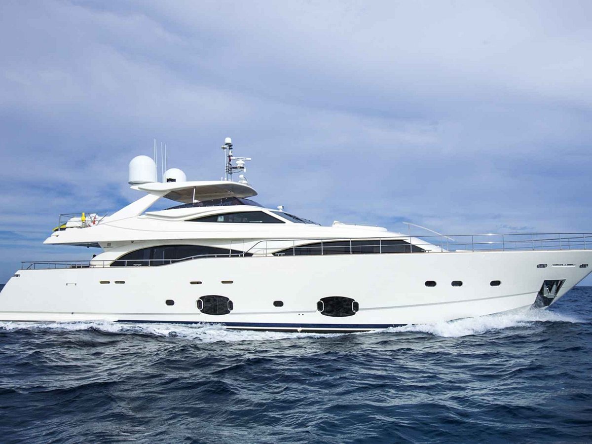 golden yacht charters miami