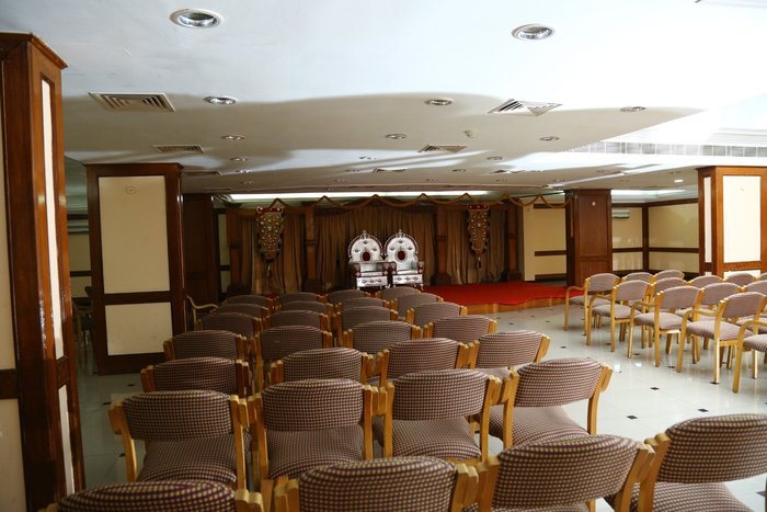 Mayura Residency Guruvayoor: Luxurious Stay Near the Temple