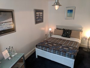 Room & Suite