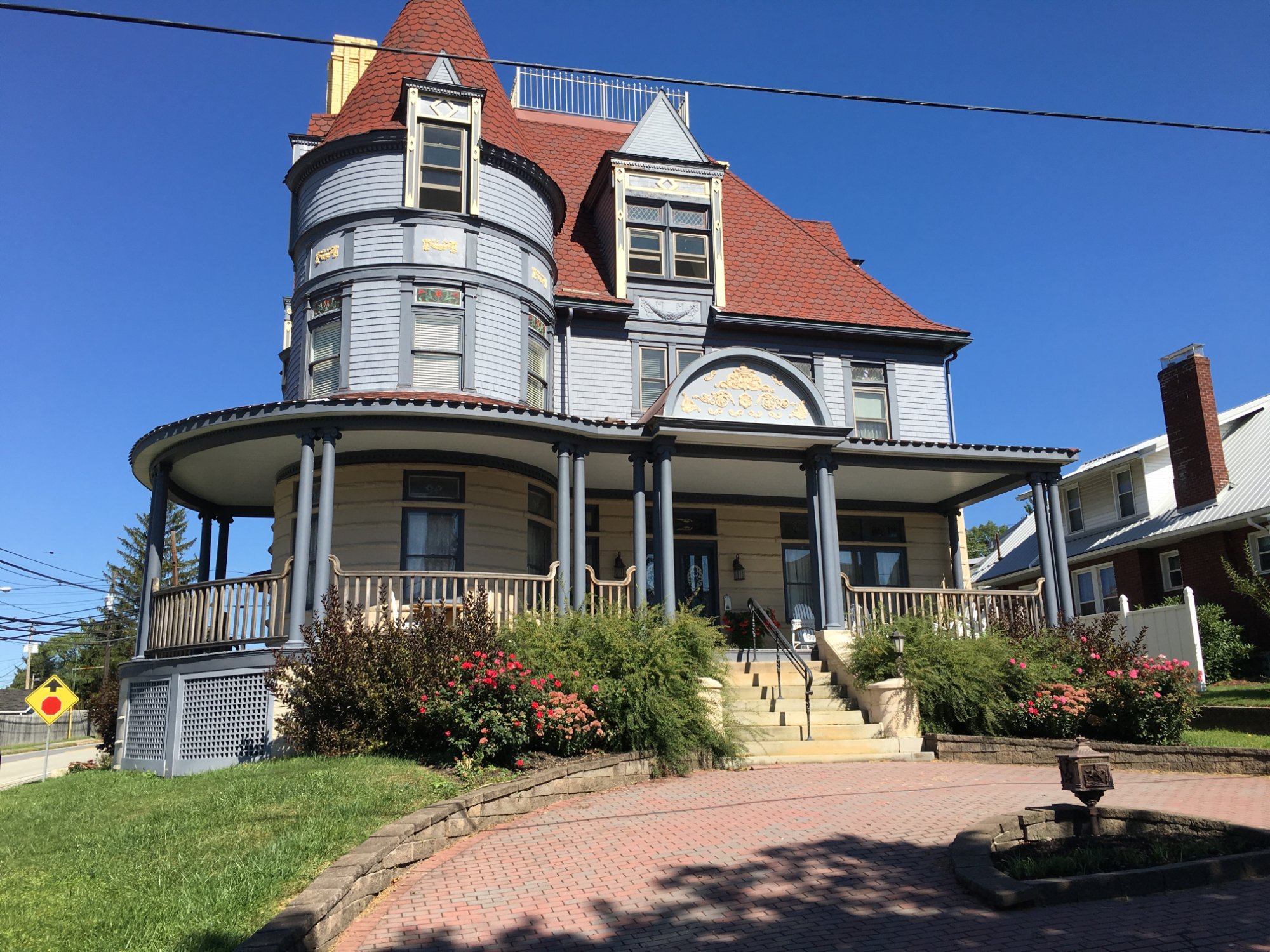 LEVI DEAL MANSION BED & BREAKFAST - Updated 2024 Prices & B&B Reviews ...