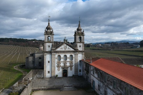 Amares: entre rios, mosteiros e laranjeiras