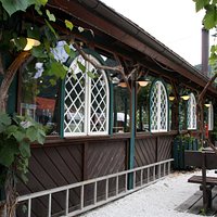 Spitzerl Biergarten