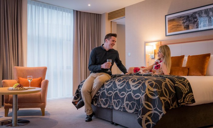 Clayton Hotel Cork City Rooms: Pictures & Reviews - Tripadvisor