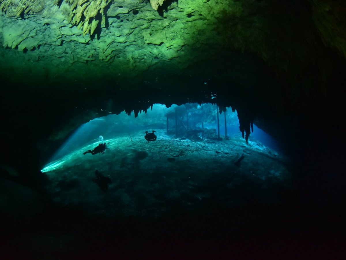 cave diving in tulum mexico