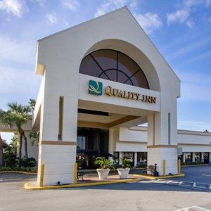 Quality Inn Hotel & Conference Center 