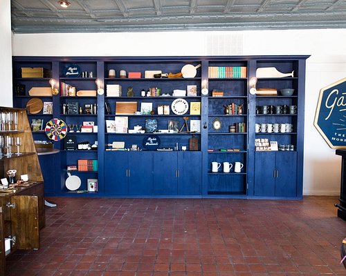 Texas t-shirts are great as souvenirs or gifts - Picture of Craft Gallery  Home Decor and Gift Store, Waco - Tripadvisor