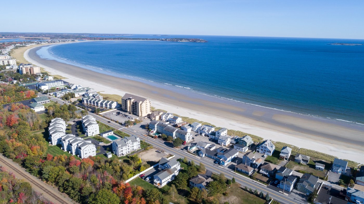 DELUXE OCEANFRONT MOTEL & COTTAGES - Reviews (Old Orchard Beach, Maine)