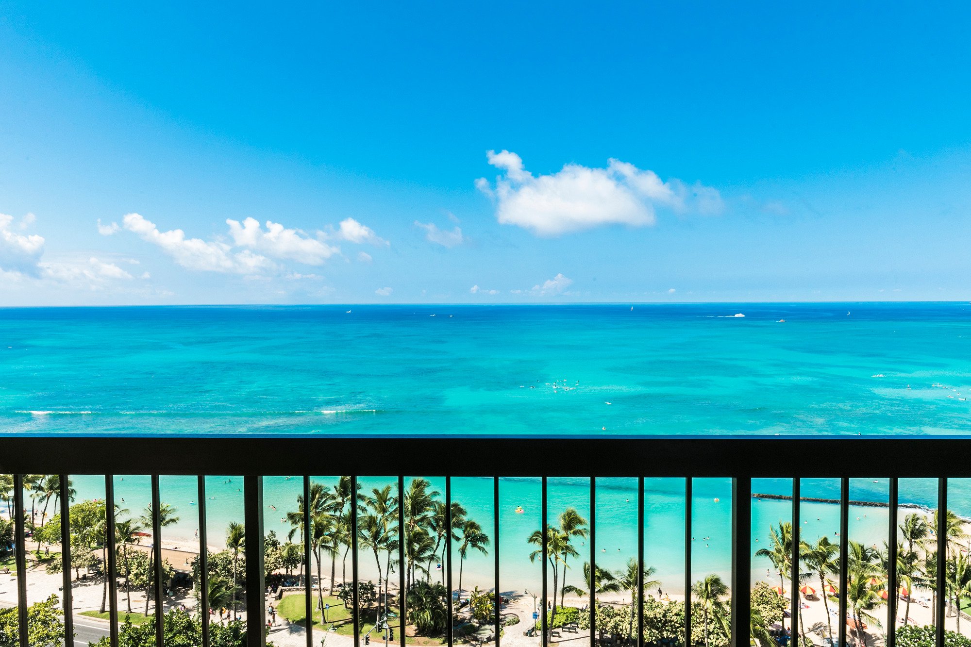 ASTON WAIKIKI BEACH TOWER - Updated 2024 Prices & Resort