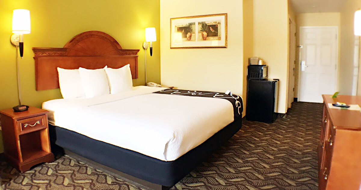 Hotel photo 36 of La Quinta Inn & Suites by Wyndham Fort Smith.