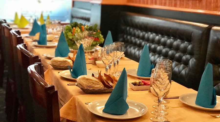 Réservez facilement une table sur assanabelparis.com 